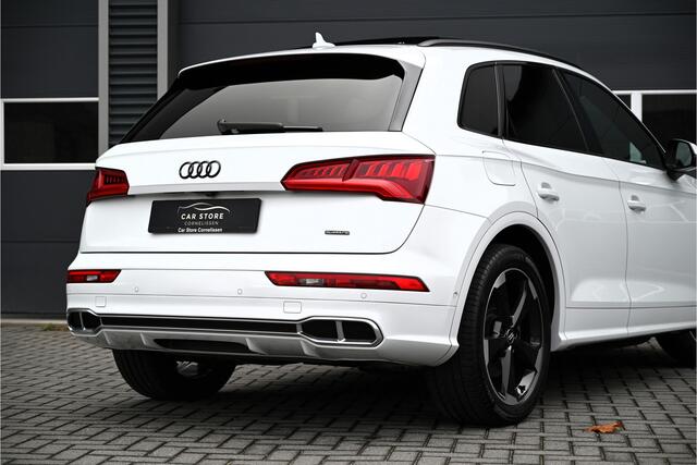 Audi Q5 55 TFSI e QUATTRO / PANO / RS SEATS / LUCHTVERING / B&O / VIRTUAL COCKPIT / LED MATRIX / CAMERA