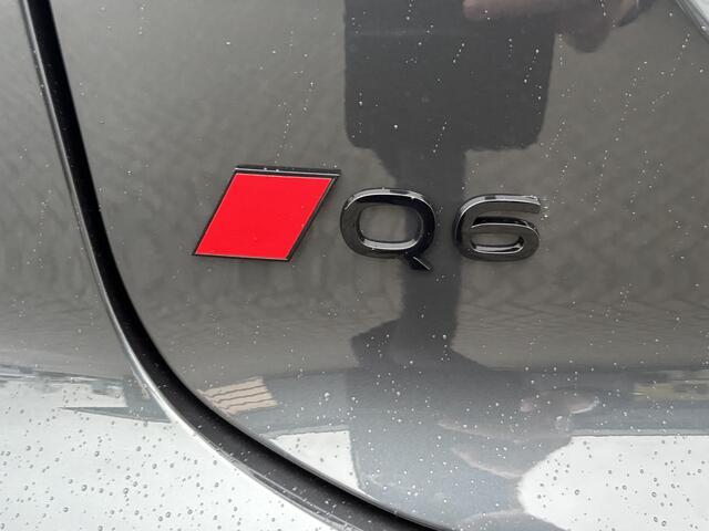 Audi Q6 e-tron Advanced edition (B1) e-tron perf 225kW/306pk 100 Audi Q6 e-tron Advanced edition e-tron perf 225kW/306pk 100Kwh Hatchback Elektrische aandrijving