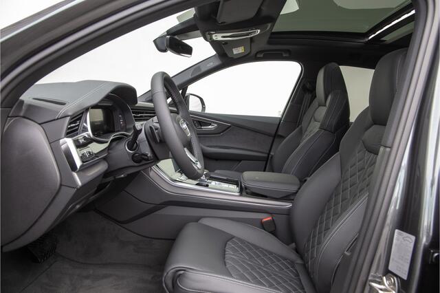 Audi Q7 60 TFSI e quattro Competition Facelift 4Wielsturing, Carbon, Pano, 490pk