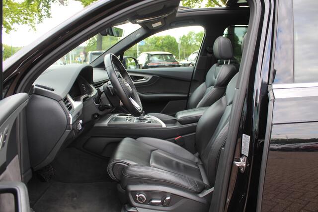 Audi Q7 3.0 TDI e-tron quattro Premium / Trekhaak / Panoramadak / Camera / Luchtvering / Matrix LED / Keyless / Head-up / Bose / Softclose / DAB / ACC / Stuurverwarming