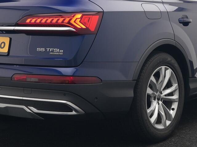 Audi Q7 55 TFSI e Quattro Pro Line Plug In Hybrid 381pk Dealer O.H PHEV | Luchtvering | Trekhaak Af Fabriek | Panodak | Adaptive Cruise | Matrix LED | Camera | Lederen Sportstoelen Memory & Ventilatie | Navigatie | Keyless | Virtual | DAB |