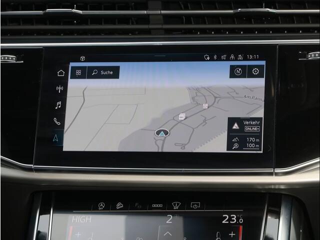 Audi Q7 50 TDI quattro S Line 286 PK Grijs Kenteken ACC Trekhaak Luchtvering 21 Inch Panoramadak Head-Up Memory LED Black Pack