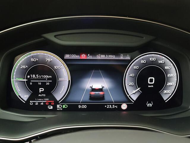 Audi Q7 60 TFSI e quattro Pro Line S Competition | 490 PK | SoH 97% | Panoramadak | Trekhaak | Nachtzicht-assistent | Vierwielbesturing | Matrix LED-koplampen | Head-up display |