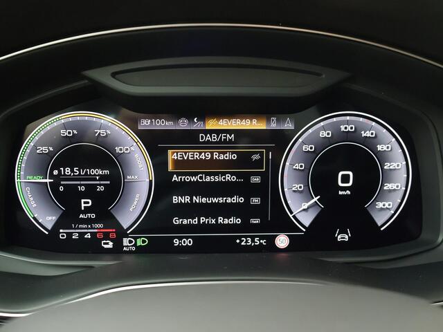 Audi Q7 60 TFSI e quattro Pro Line S Competition | 490 PK | SoH 97% | Panoramadak | Trekhaak | Nachtzicht-assistent | Vierwielbesturing | Matrix LED-koplampen | Head-up display |