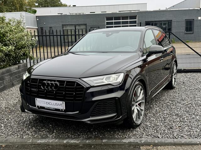Audi Q7 55 TFSIe S-Line 2021 Luchtvering|Camera|Trekhaak|SQ7 Zwart