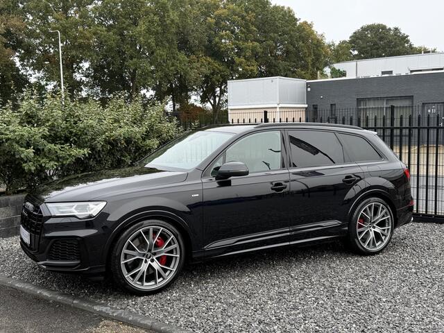 Audi Q7 55 TFSIe S-Line 2021 Luchtvering|Camera|Trekhaak|SQ7 Zwart