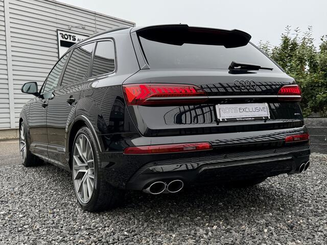 Audi Q7 55 TFSIe S-Line 2021 Luchtvering|Camera|Trekhaak|SQ7 Zwart