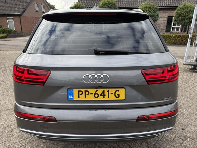 Audi Q7 3.0 TDI e-tron quattro Sport