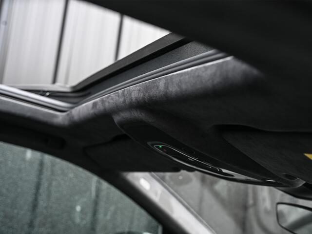 Audi Q7 60 TFSI e QUATTRO PRO LINE S COMPETITION | 4-WIEL STURING | KEYLESS | SOFT-CLOSE | STOELVENTILATIE EN -VERWARMING | S-SEATS + MASSAGE | AMBIANCE VERLICHTING | ALCANTARA | 360 CAMERA | B&O SOUND SYSTEM | OLED | HEAD-UP | ACHTERBANK VERWARMD | PANORAMADAK |