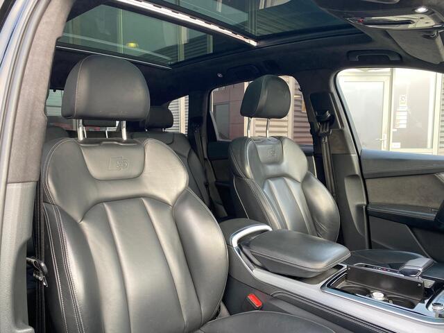Audi Q7 60 TFSI e quattro Competition Top View 360° Camera Pano Trekhaak Matrix Alcantara Hemel