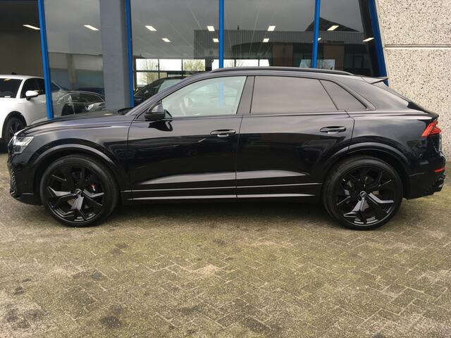 Audi Q8 4.0 TFSI RS Q8 quattro Audi fabr.gar. 08-2025