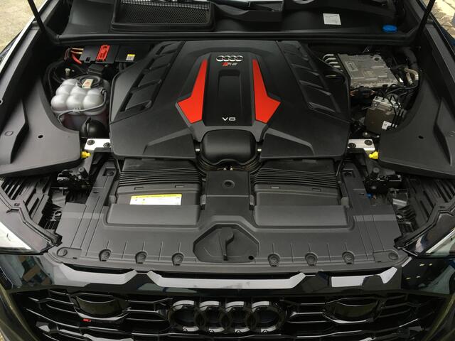 Audi Q8 4.0 TFSI RS Q8 quattro Audi fabr.gar. 08-2025