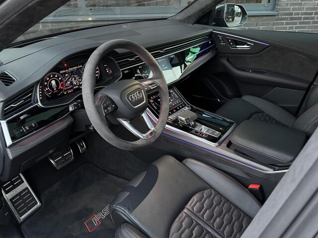 Audi Q8 4.0 TFSI RSQ8 quattro Dynamic + | Keramisch | Carbon | Sportuitlaat | City & Tour