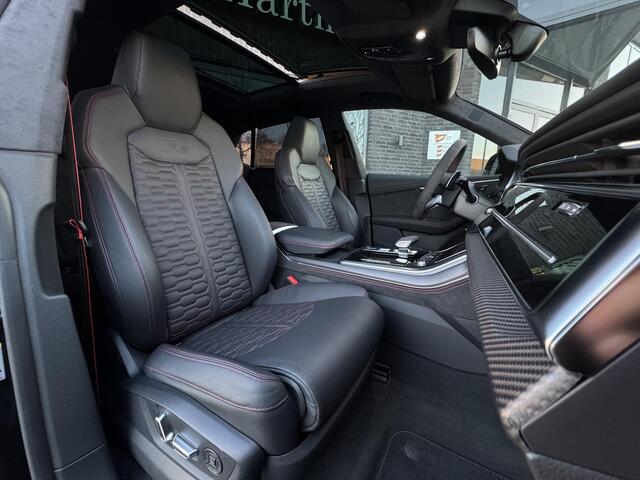 Audi Q8 4.0 TFSI RSQ8 quattro Dynamic + | Keramisch | Carbon | Sportuitlaat | City & Tour