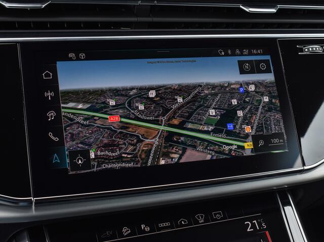 Audi Q8 55TFSI e QUATTRO PRO LINE S COMPETITION | S-SEATS | PANORAMADAK | 4 WIEL BESTURING | B&O SOUND | HEAD-UP | LUCHTVERING | DAB+ | SOFT-CLOSE | KEYLESS GO | ADAPTIVE CRUISE | 360 CAMERA | AMBIANCE INTERIEUR | TREKHAAK | BLACK-OPTIC