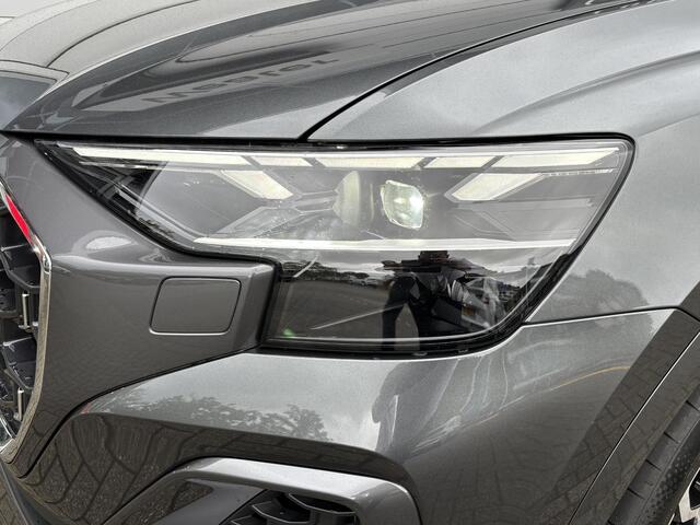 Audi Q8 Pro Line S (C2 PI) 55 TFSI e 290 kW / 394 pk CUV Audi Q8 Pro Line S 55 TFSI e 290 kW / 394 pk 8 versn. Tiptronic quattro | Softclose | Panoramadak | 23" LMV | Rode Remzadels | Comfort sleutel | B&O 3D Premium Soundsystem | Sportstoelen Plus | Valcona lede