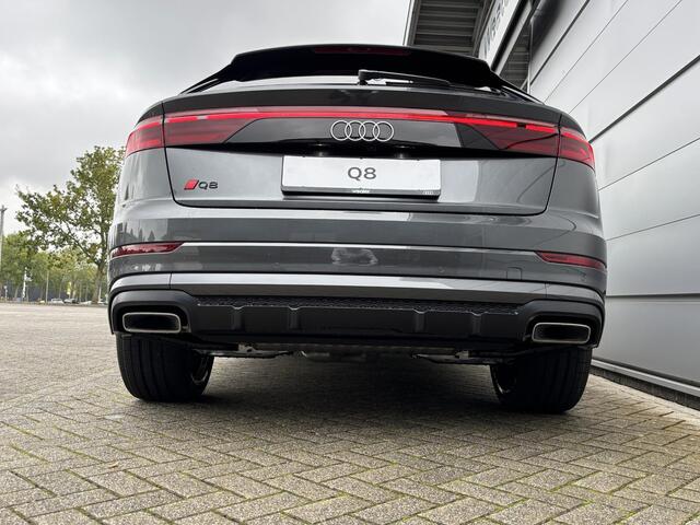 Audi Q8 Pro Line S (C2 PI) 55 TFSI e 290 kW / 394 pk CUV Audi Q8 Pro Line S 55 TFSI e 290 kW / 394 pk 8 versn. Tiptronic quattro | Softclose | Panoramadak | 23" LMV | Rode Remzadels | Comfort sleutel | B&O 3D Premium Soundsystem | Sportstoelen Plus | Valcona lede