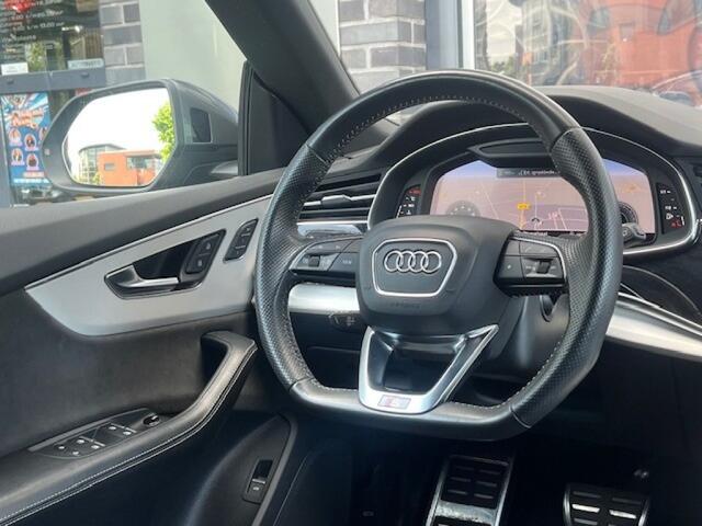 Audi Q8 55 TFSI Q S-LINE - MAXTON - PANO - 4-W. BEST. - 22 INCH