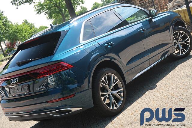 Audi Q8 55 TFSI e quattro Pro Line Plus Panodak / Led / Leer / Digital cockpit etc. / 1e eigenaar!
