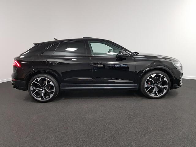 Audi Q8 4.0 TFSI RS Q8 Quattro 600pk! | Panoramadak | Navigatie | Electrische achterklep | Led