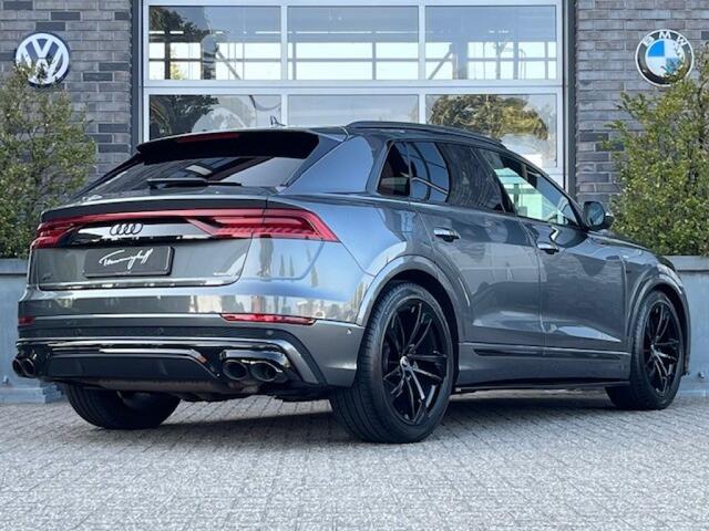 Audi Q8 55 TFSI MILD HYBRID Q. S-LINE - MAXTON - PANO - 4-W. BEST. - 22 INCH