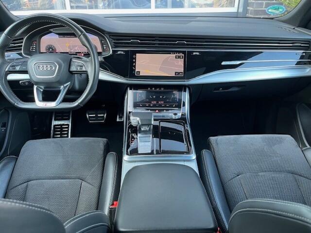 Audi Q8 55 TFSI MILD HYBRID Q. S-LINE - MAXTON - PANO - 4-W. BEST. - 22 INCH