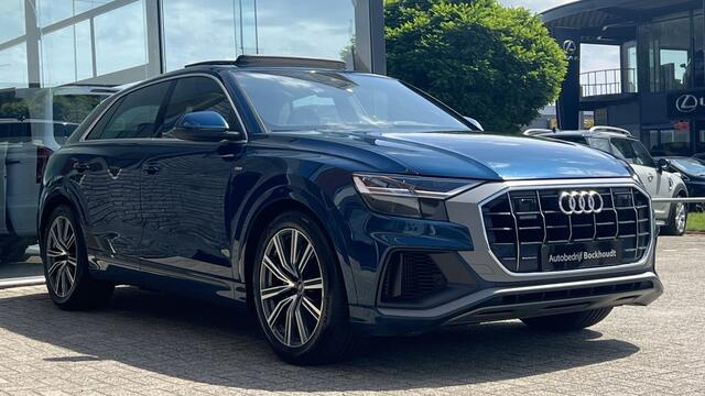 Audi Q8 55 TFSI q S-Line | Pano | Camera