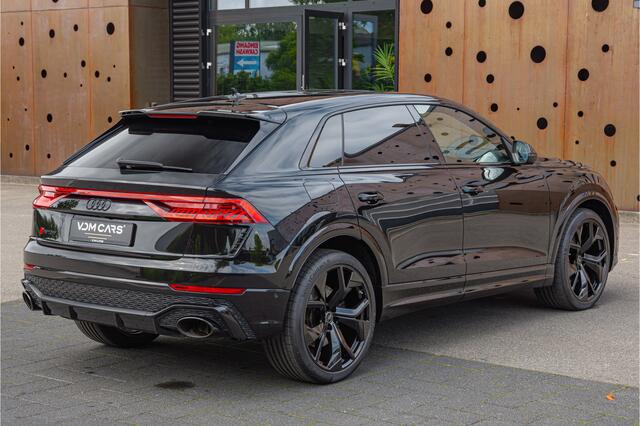 Audi Q8 4.0 TFSI RS Q8 quattro | MATRIX | B&O | TOUR | HEAD-UP |