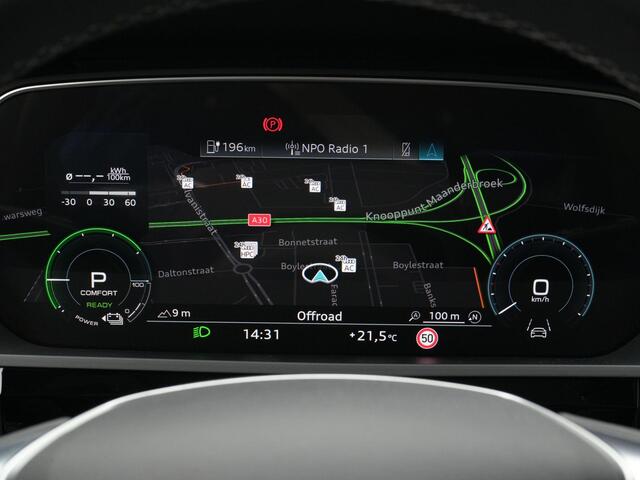 Audi Q8 e-tron 50 340 pk S-tronic quattro Advanced Edition 95 kWh | Rondomzicht camera | Panoramadak | Luchtvering | Standkachel | Bang & Olufsen Premium 3D sound | 21 inch