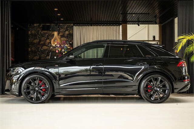 Audi Q8 60 TFSI e Competition | 5 jaar garantie | Alcantara | Rood stiksel | Rode gordel | Soft-close | 5 jaar garantie |