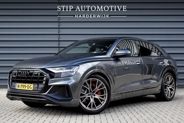 Audi Q8 55 TFSI e Quattro Pro Line S | ACC | RS-Seats | Head-Up | B&O | Softclose | 22'' Velgen | Stuurverwarming | Matrix | Nachtzicht |