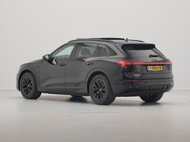 Audi Q8 e-tron 55 quattro S-Line Edition 115 kWh 408pk Panorama Navigatie Camera Matrix led