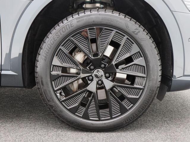 Audi Q8 e-tron 50 quattro Edition 95 kWh 340 Pk | Full LED | Camera | 21 Inch | Navigatie | CarPlay | Cruise Controle | 23.082 km!!