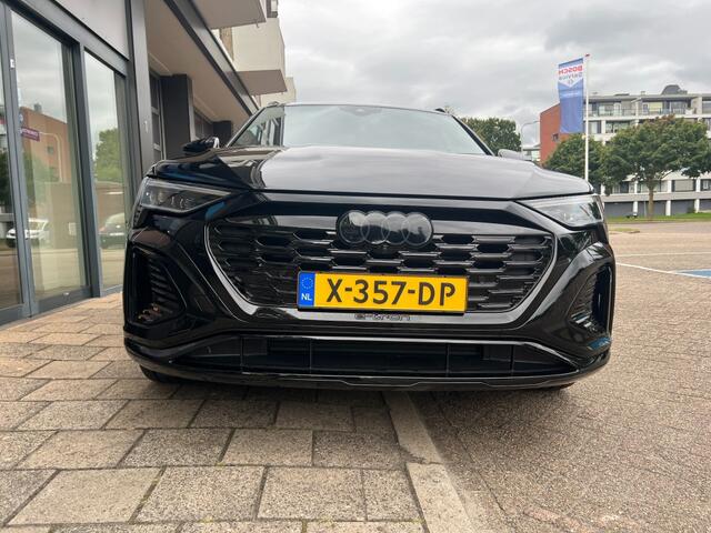 Audi Q8 55 QUATTRO S-Edition 115 kwh Panoramadak BenO Leder