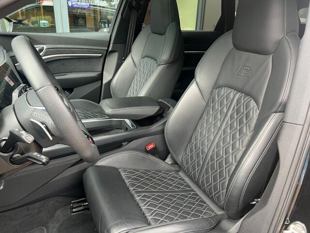 Audi Q8 55 QUATTRO S-Edition 115 kwh Panoramadak BenO Leder