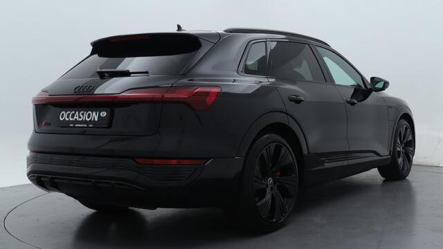 Audi Q8 e-tron 55 quattro S Edition 115 kWh | Panoramadak | 22" LMV | Sportstoelen Plus |