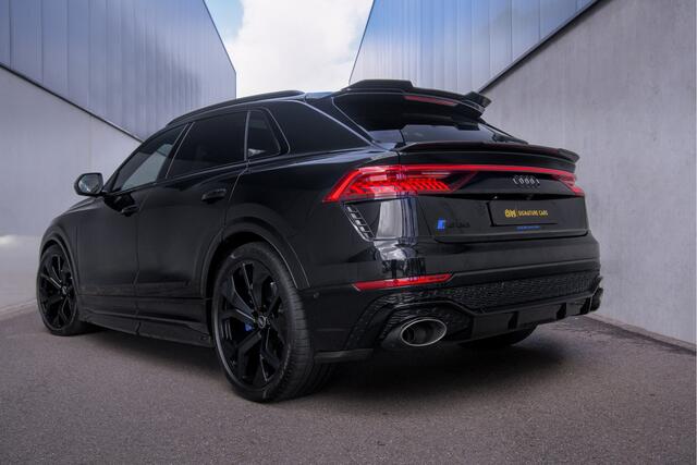 Audi Q8 4.0 TFSI RS Q8 quattro Carbon Urban Kit | Akrapovic | Bang&Olufsen | Pano | ACC | Memory seats