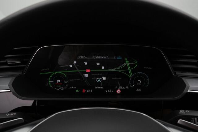 Audi Q8 e-tron 50 quattro Edition 95 kWh 340 pk | Luchtvering | Achteruitrijcamera | Navigatie | Stoelverwarming | Apple Carplay / Android Auto