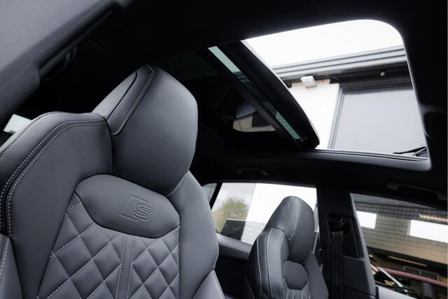 Audi Q8 60 TFSI e Quattro Pro Line S Competition Pano - RS-zetels - Head Up - B&O