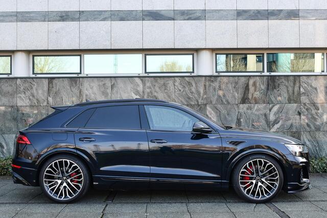 Audi Q8 60 TFSI e ABT Aero Audi Exclusive LAK |Head-up|4Wsturing|Massage|23inch|Ventilatie|