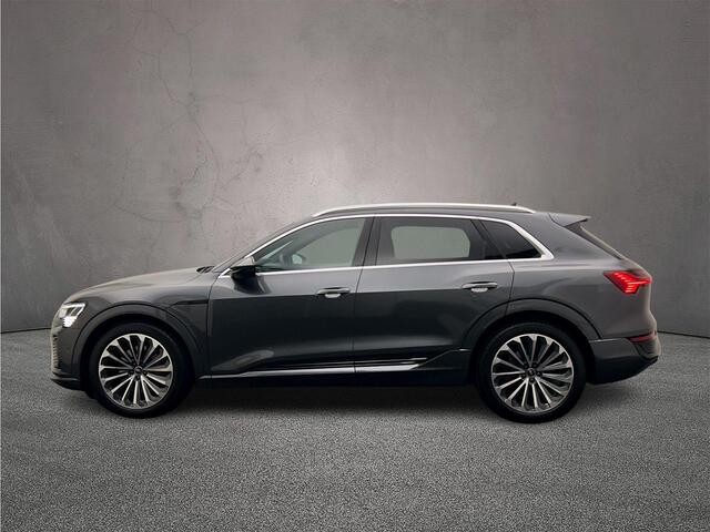 Audi Q8 e-tron 50 quattro S Edition 95 kWh 340 PK | Panoramadak | Head-Up | Comfortsleutel | 21-Inch | Matrix | Stoel/stuurverwarming | Ambient-Lightning |