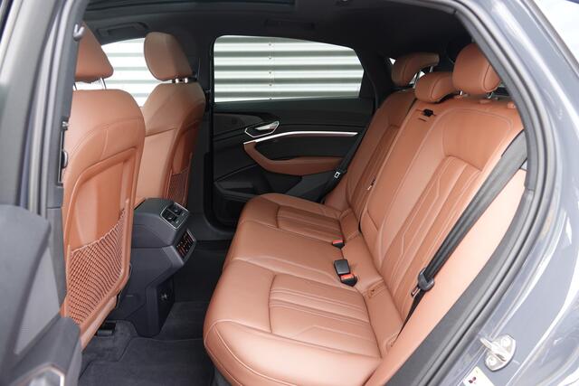 Audi Q8 Sportback e-tron 55 quattro Advanced Edition Plus 115 kWh | Pano | Memory | HUD | Trekhaak | ACC |