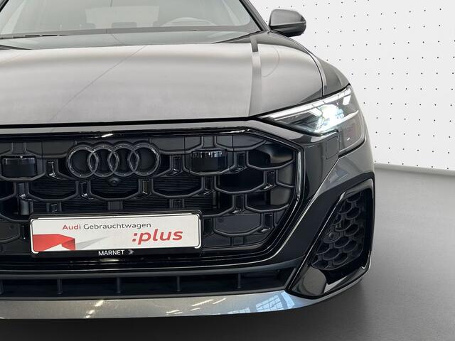 Audi Q8 55 TFSI e Quattro Pro S-LINE ** MATRIX, LEDER, VIRTUAL, ACC, MEM, HuD, LUCHTVERING ** 1e EIG - 5 jaar AUDI GAR - UNFALLFREI ** ** INFORMEER OOK NAAR ONZE AANTREKKELIJKE FINANCIAL-LEASE TARIEVEN **
