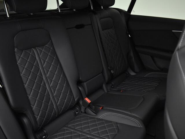 Audi Q8 55 TFSI e quattro Pro Line S 394 PK · Vierwielbesturing · HD Matrix + Laser verlichting · Digitale OLED achterlichten · 23" LM Velgen