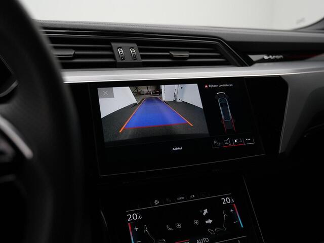 Audi Q8 e-tron 55 quattro Pro Line S 115 kWh 408 pk / S-Line | Panoramadak | Geheugenstoel | Matrix LED | Leder/alcantara | Achteruitrijcamera