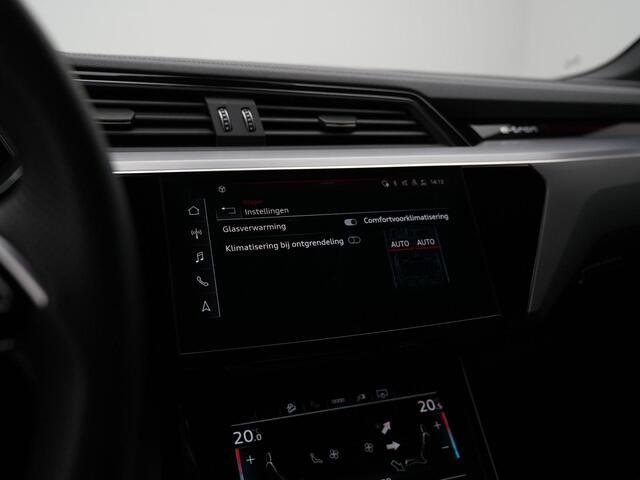 Audi Q8 e-tron 55 quattro Pro Line S 115 kWh 408 pk / S-Line | Panoramadak | Geheugenstoel | Matrix LED | Leder/alcantara | Achteruitrijcamera