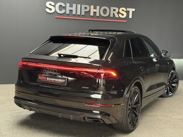 Audi Q8 Q8 3xS-LINE 23 inch soft close vol leer head-up trekhaak