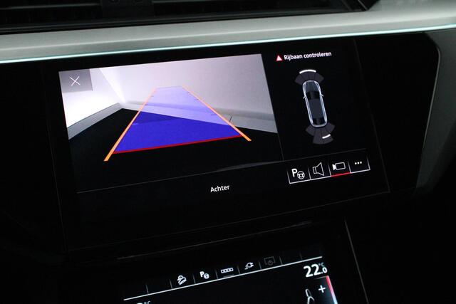 Audi Q8 Sportback e-tron 55 408pk quattro 2x S-Line 115 kWh Cameraspiegles B&O Leder Memory Luchtvering Stoelverwarming Panoramadak