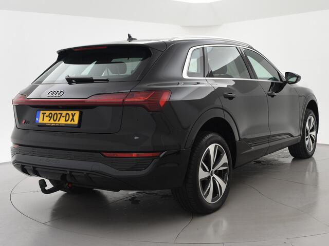 Audi Q8 e-tron 55 QUATTRO 115 kWh 408 PK S EDITION S-LINE + TREKHAAK 1800 KG | LUCHTVERING | HEAD-UP | LEDER SPORTINTERIEUR