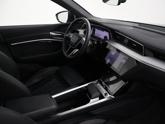 Audi Q8 e-tron 55 QUATTRO 115 kWh 408 PK S EDITION S-LINE + TREKHAAK 1800 KG | LUCHTVERING | HEAD-UP | LEDER SPORTINTERIEUR